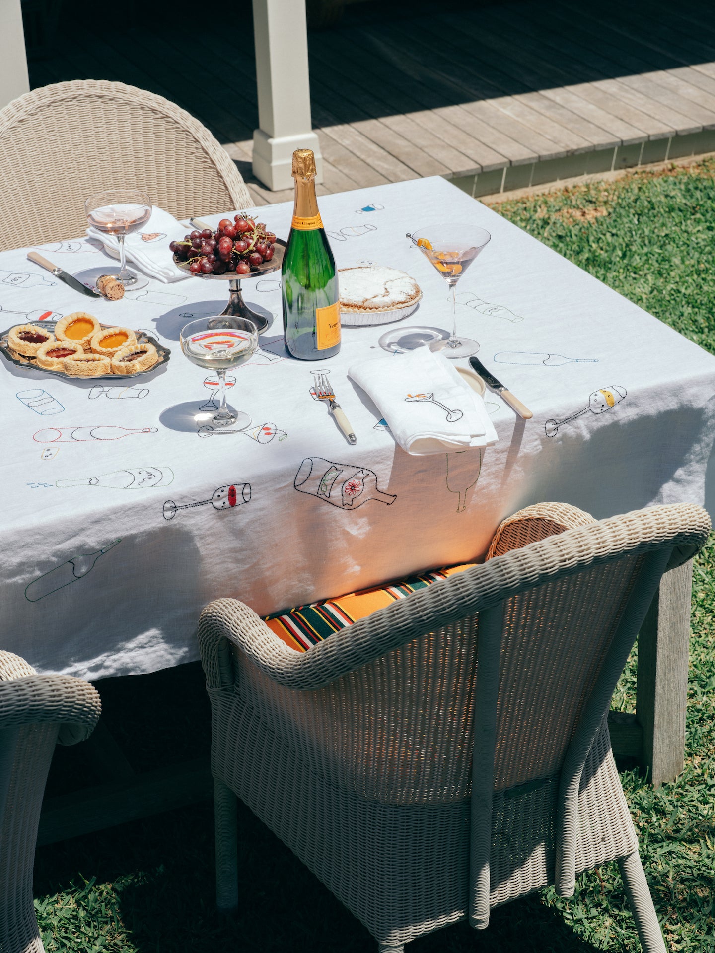 Dinner Party Series Tablecloth